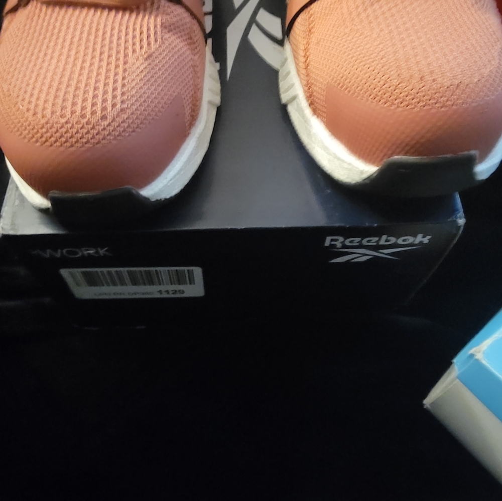 I have A pair of reeboks steel toes four women side ten.